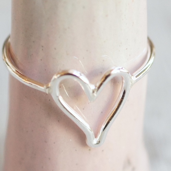Open heart ring in shiny sterling silver NWT - Picture 2 of 5